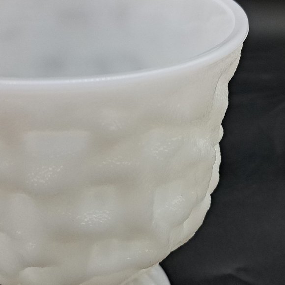 E O Brody Milk Glass Vase - Picture 9 of 11